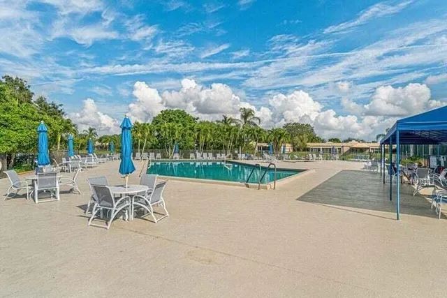 $2,100 | 18711 Garbo Terrace, Unit 3, Boca Raton, FL 33496