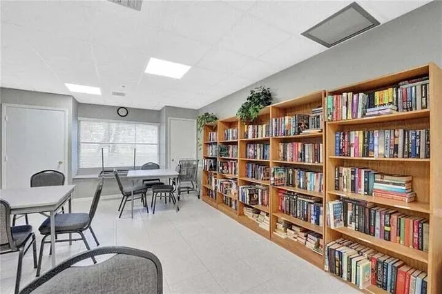 $2,100 | 18711 Garbo Terrace, Unit 3, Boca Raton, FL 33496