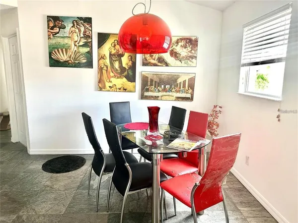 $120,000 | 2540 Woodgate Boulevard, Unit 201, Orlando, FL 32822