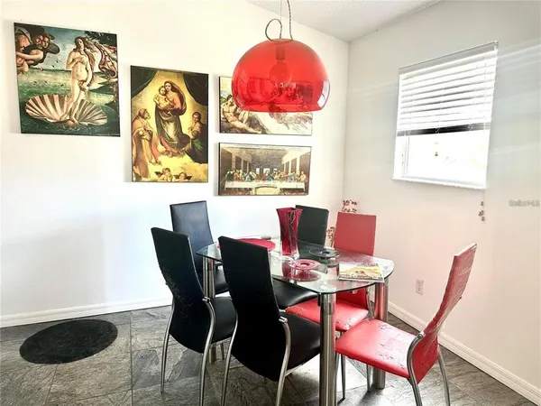 $120,000 | 2540 Woodgate Boulevard, Unit 201, Orlando, FL 32822