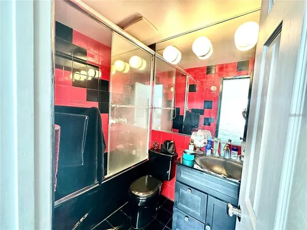 $120,000 | 2540 Woodgate Boulevard, Unit 201, Orlando, FL 32822