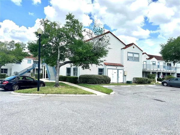 $120,000 | 2540 Woodgate Boulevard, Unit 201, Orlando, FL 32822