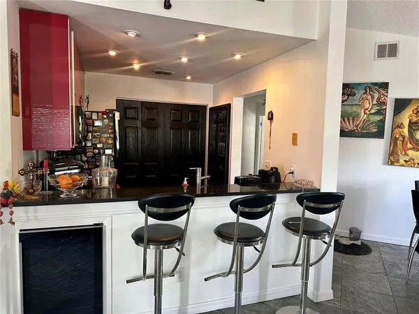 $120,000 | 2540 Woodgate Boulevard, Unit 201, Orlando, FL 32822
