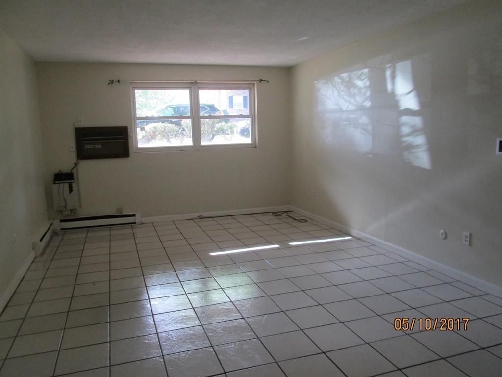7 Walker Road, Unit 71 North Andover, MA 01845 - Photo 3 of 15