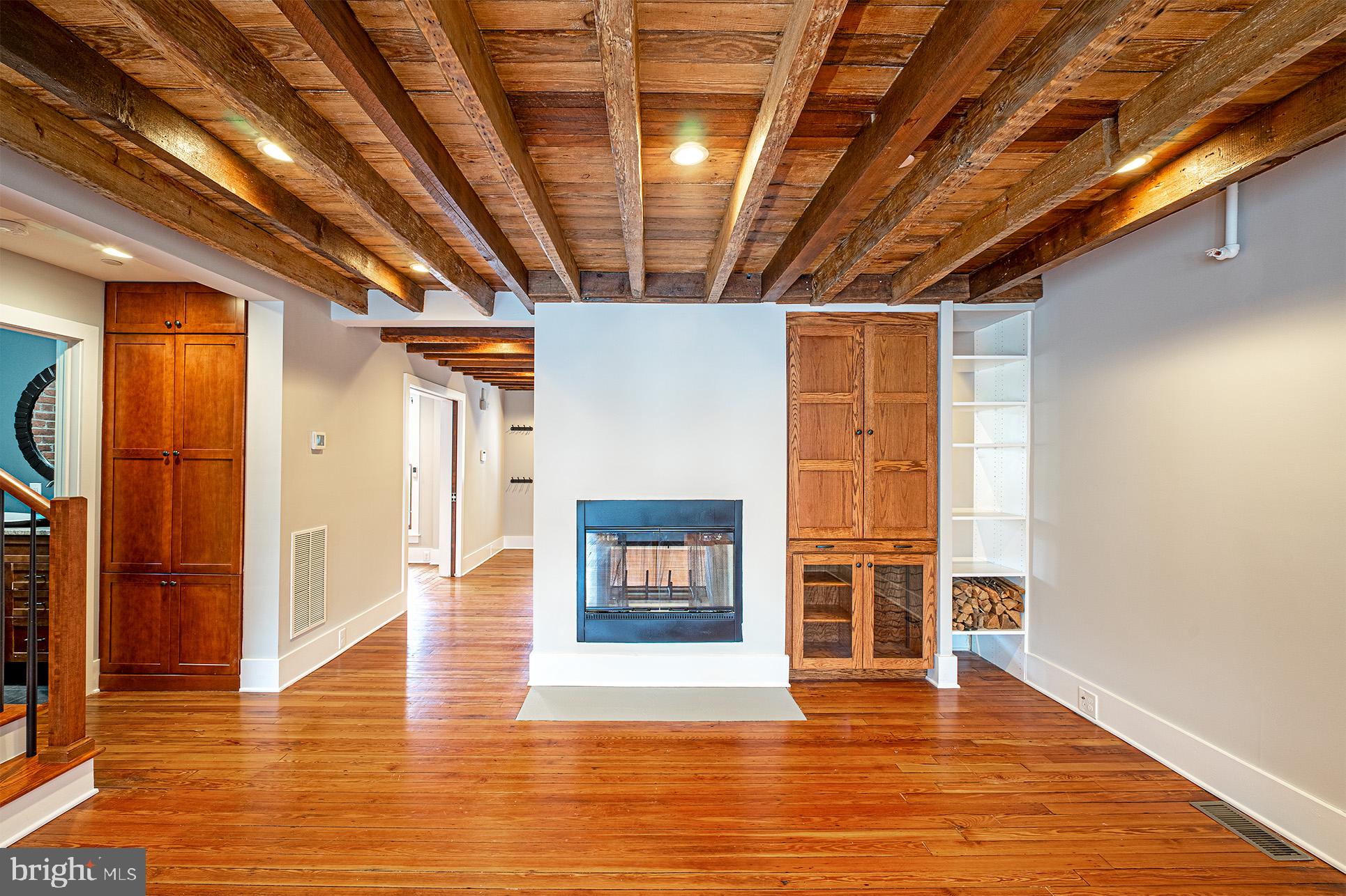 325 D Street Southeast Washington, DC 20003 - Photo 11 of 59