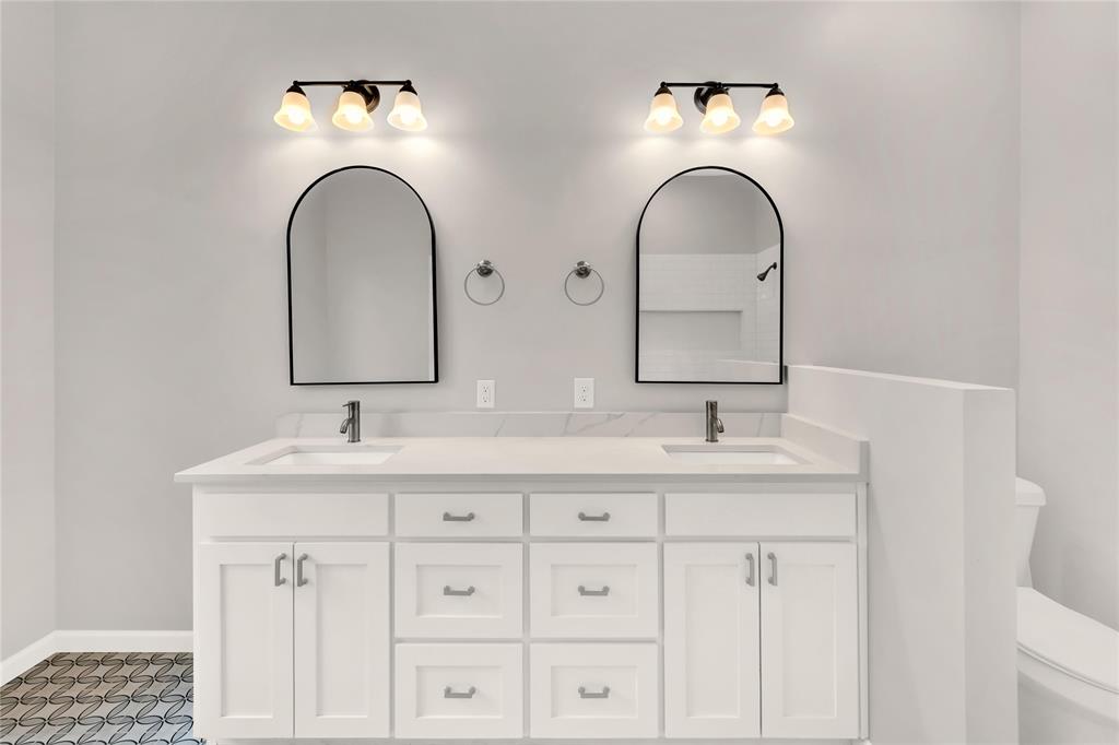 2316 Colcord Avenue Waco, TX 76707 - Photo 17 of 37