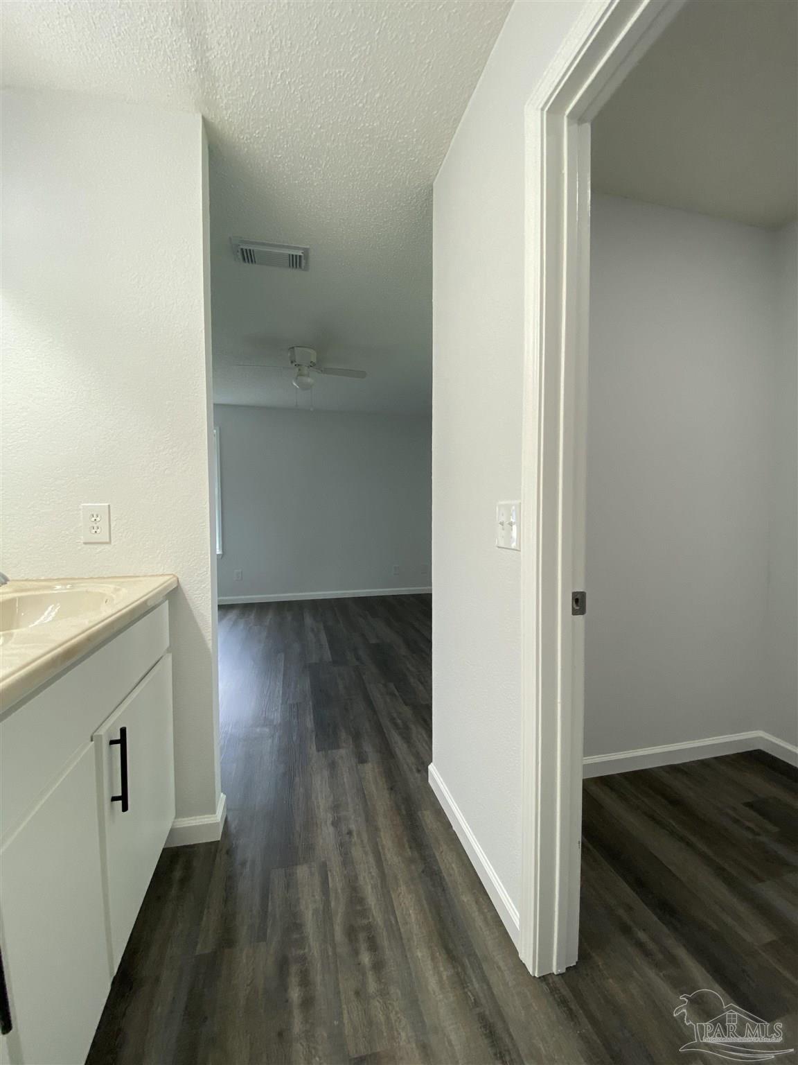 4883 Tealwood Drive Pace, FL 32571 - Photo 24 of 37