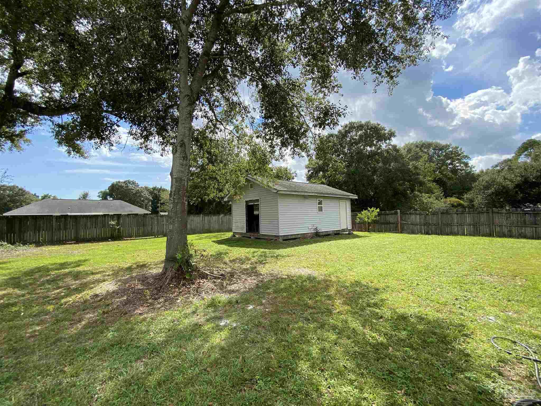 4883 Tealwood Drive Pace, FL 32571 - Photo 33 of 37