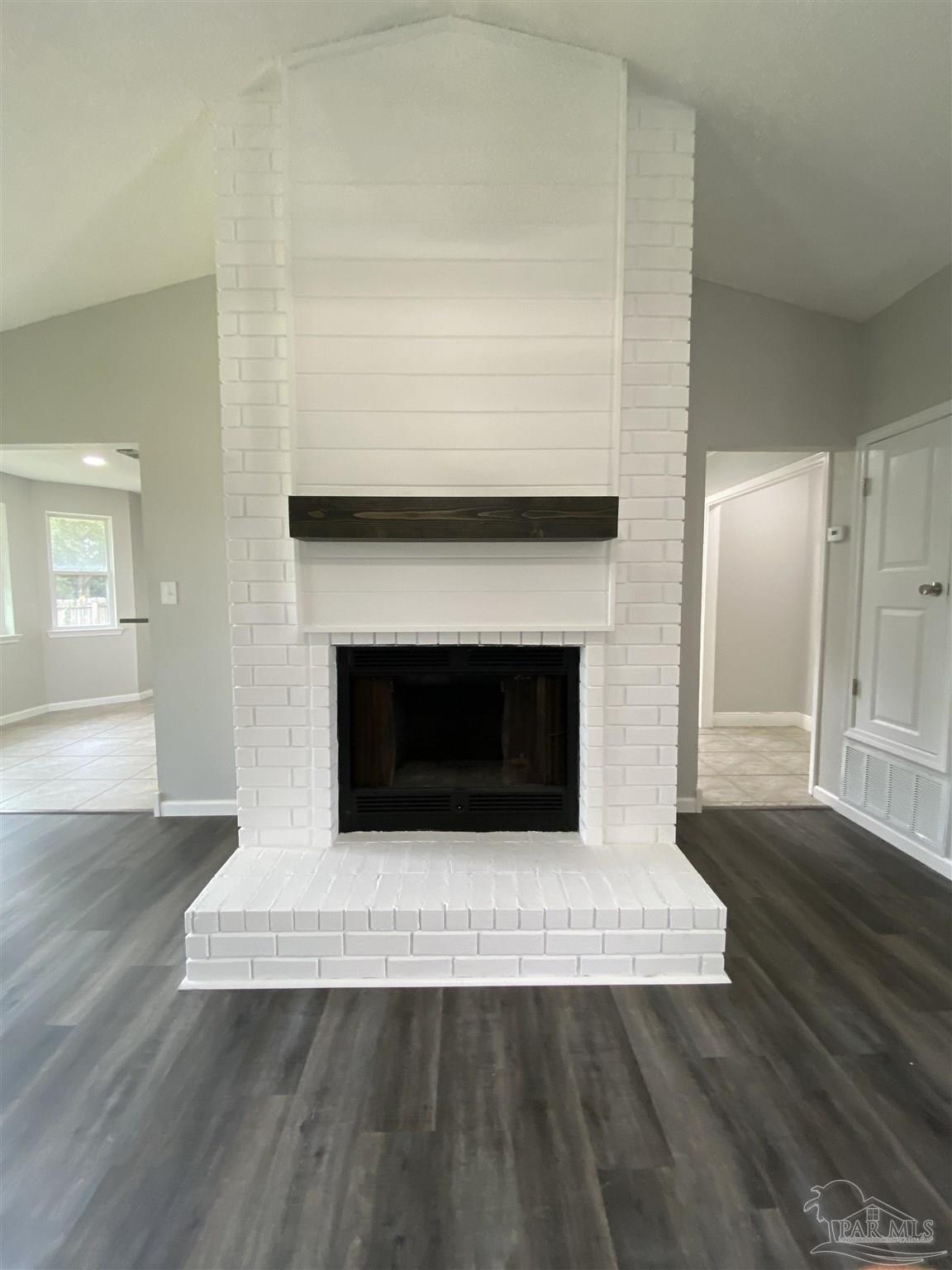 4883 Tealwood Drive Pace, FL 32571 - Photo 7 of 37