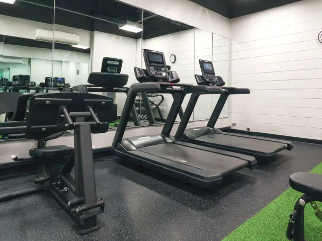 $1,700 | 3550 North Lake Shore Drive, Unit 1011, Chicago, IL 60657