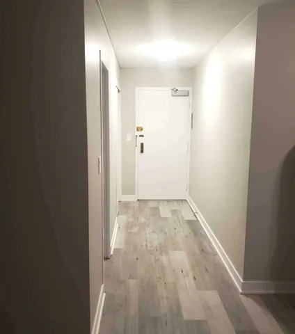 $1,700 | 3550 North Lake Shore Drive, Unit 1011, Chicago, IL 60657