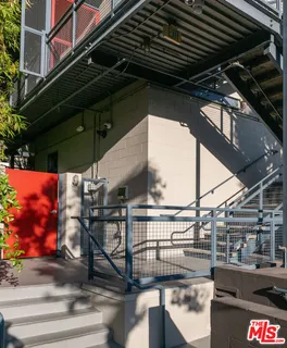 $1,725,000 | 710 North Orlando Avenue, Unit 101, West Hollywood, CA 90069