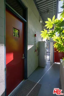 $1,725,000 | 710 North Orlando Avenue, Unit 101, West Hollywood, CA 90069