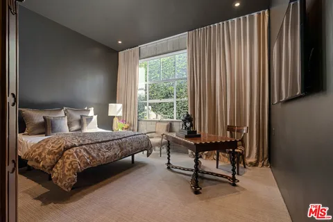 a view of street light