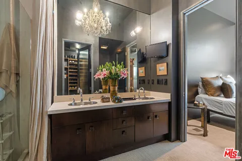 $1,725,000 | 710 North Orlando Avenue, Unit 101, West Hollywood, CA 90069