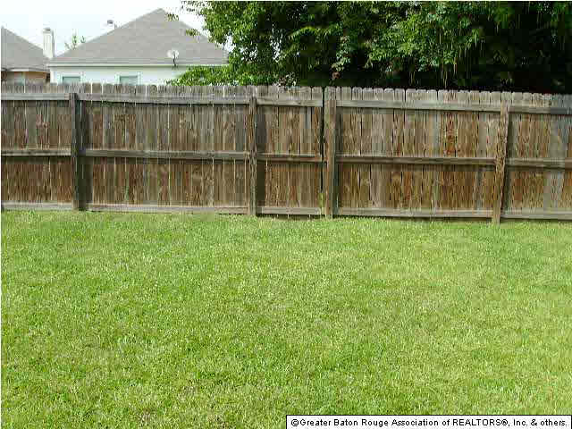 9150 Pecan Tree Drive Baton Rouge, LA 70810 - Photo 7 of 8