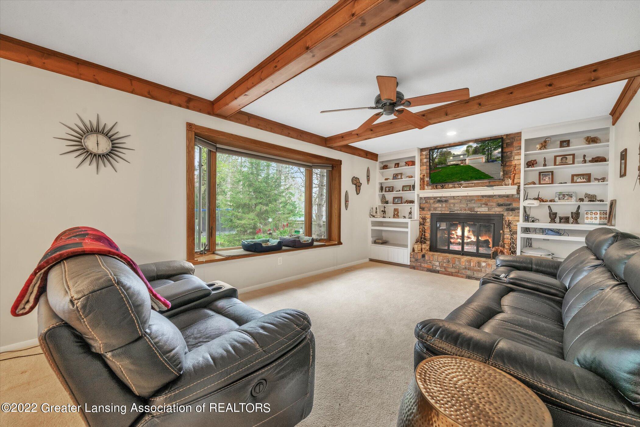 839 Spring Mill Drive Haslett, MI 48840 - Photo 17 of 48 15-839-Spring-Mill-Dr-WindowStill-Real-E