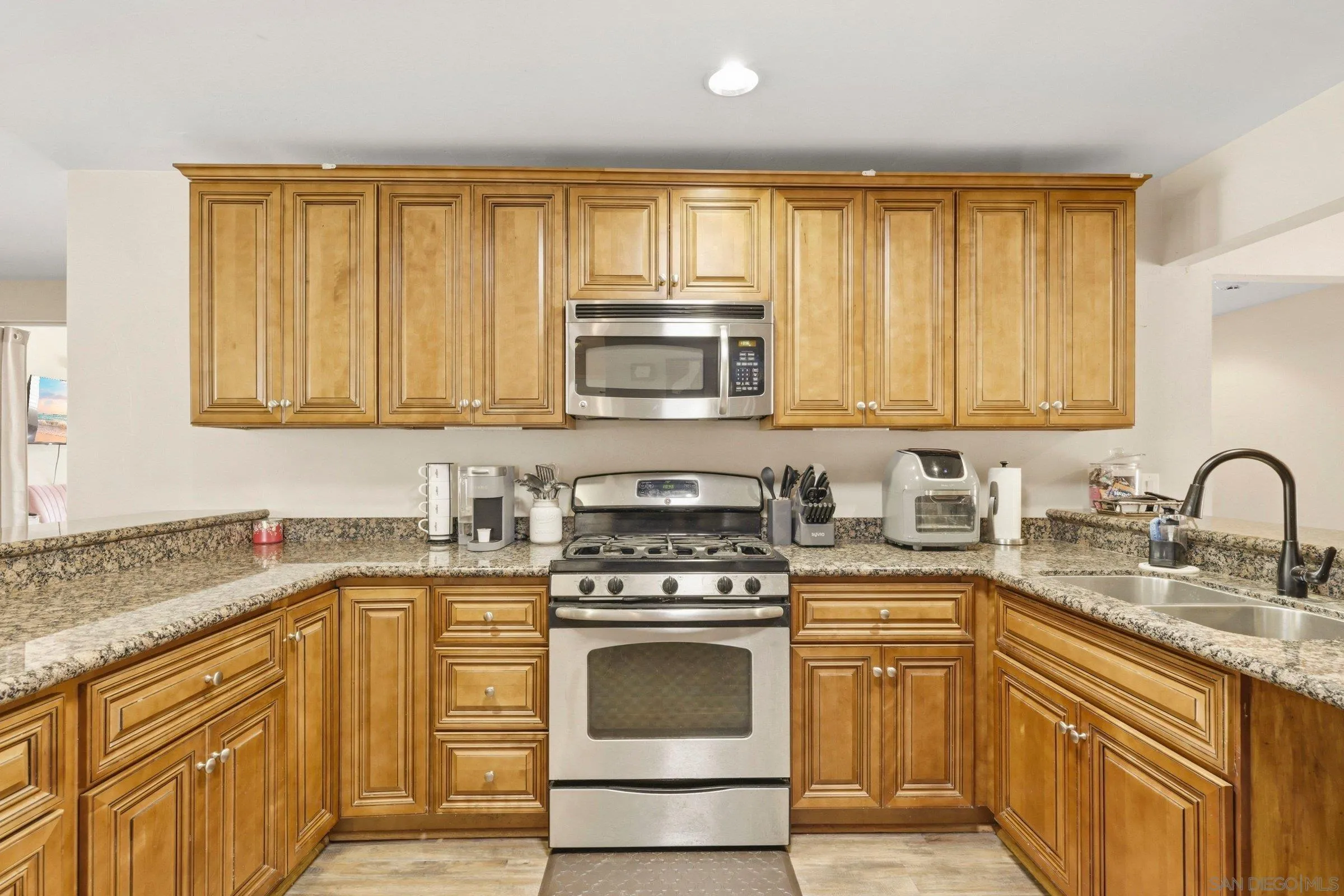 3341 Conduit Road Bonita, CA 91902 - Photo 5 of 29