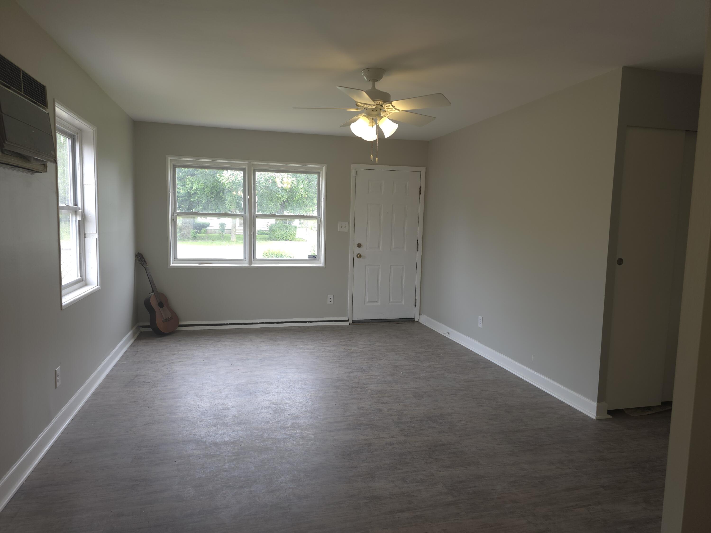 1962 Whitcomb Street Gary, IN 46404 - Photo 2 of 5 3000x2250