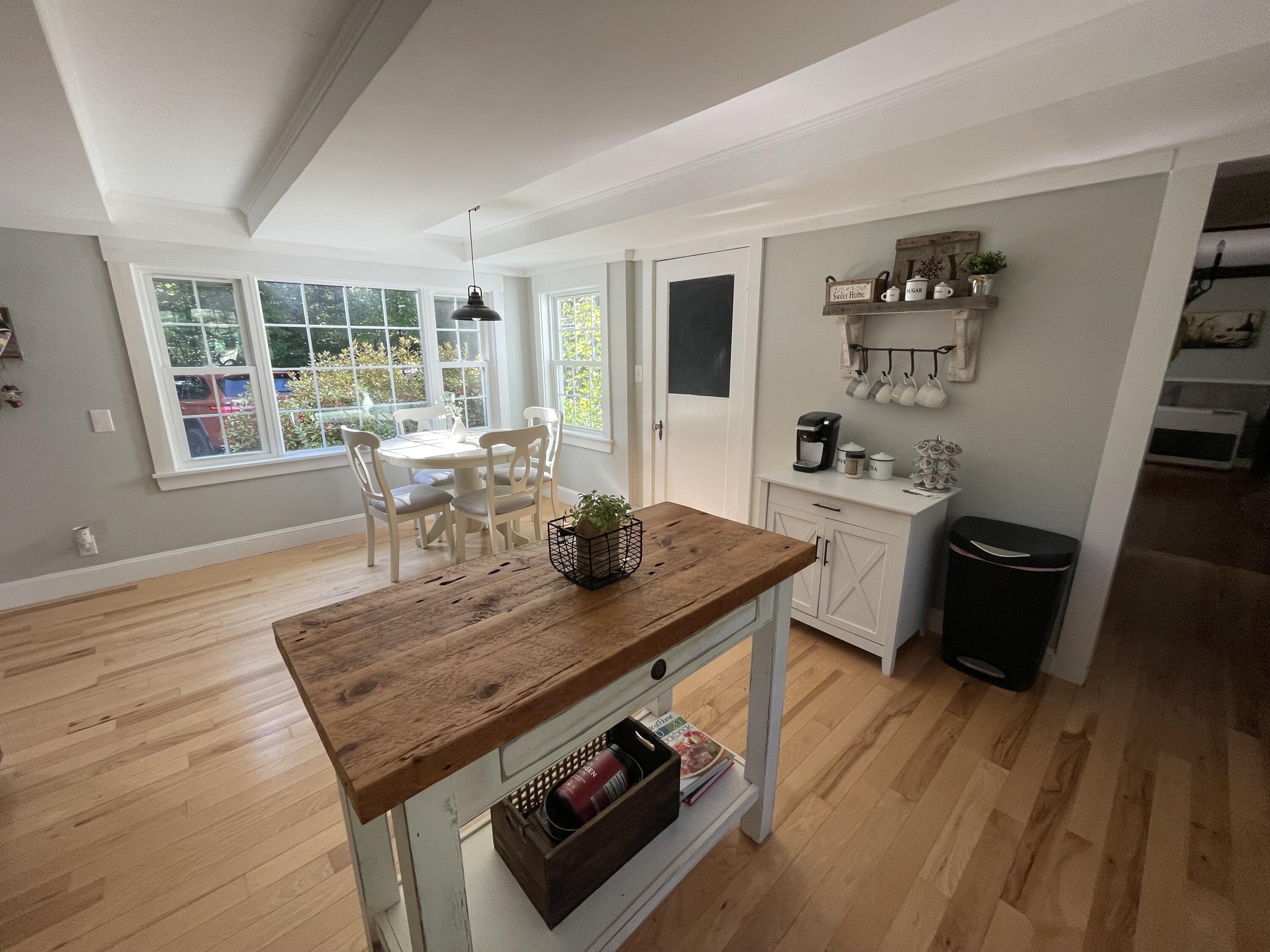 181 Whites Bridge Road Standish, ME 04084 - Photo 7 of 28 Kitchen