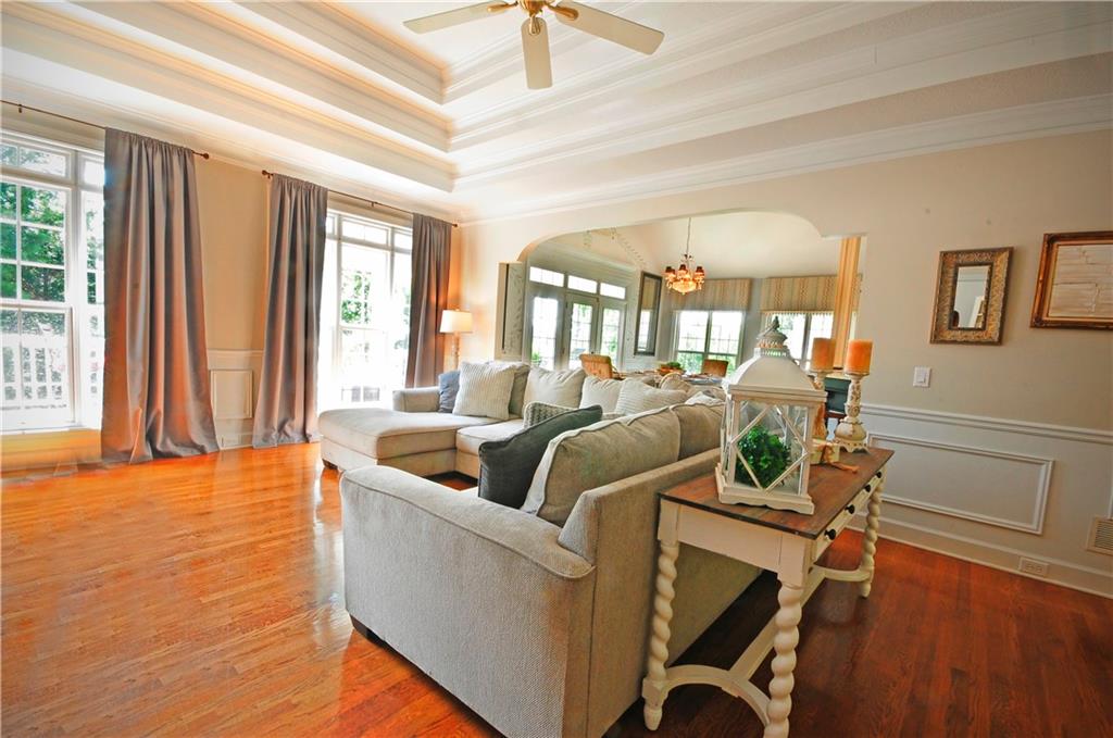 10121 Lakeview Parkway Villa Rica, GA 30180 - Photo 20 of 55 a living room with furniture and a large window