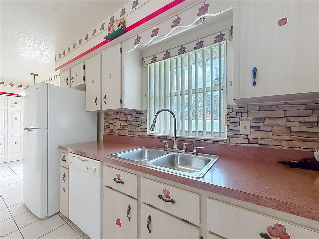 2939 Southwest 144th Pl Road Ocala, FL 34473 - Photo 6 of 40