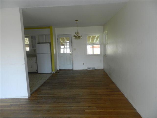 455 Bernhard Road Columbus, OH 43213 - Photo 6 of 17