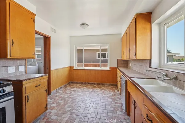 $1,049,900 | 10336 Hasty Avenue, Downey, CA 90241