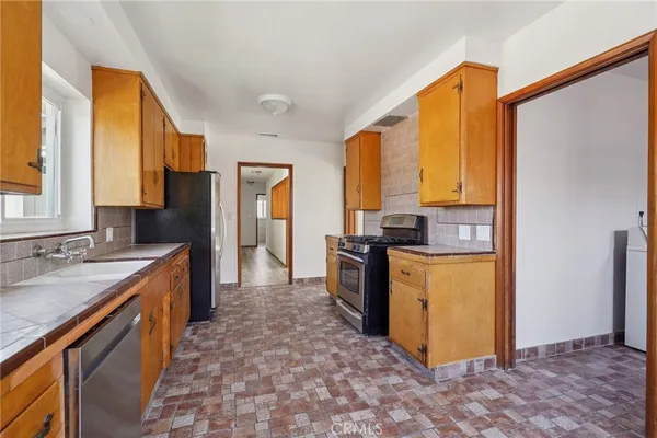 $1,049,900 | 10336 Hasty Avenue, Downey, CA 90241