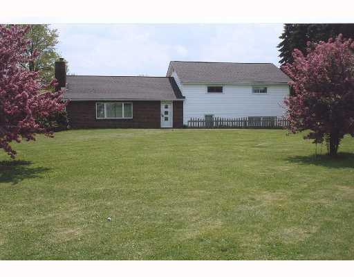 5 Jimro Road West Middlesex, PA 16159 - Photo 1 of 8 Exterior Front.
