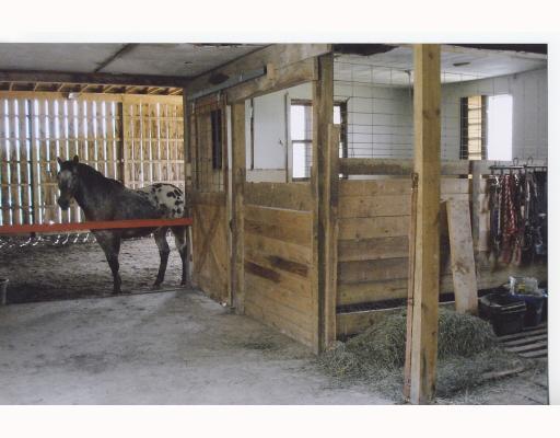 5 Jimro Road West Middlesex, PA 16159 - Photo 8 of 8 Stable/Barn.