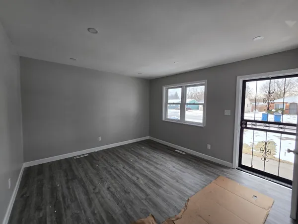 $1,550 | 1044 Hobart Street, Gary, IN 46406