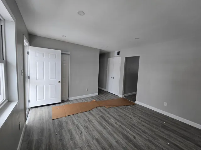 $1,550 | 1044 Hobart Street, Gary, IN 46406