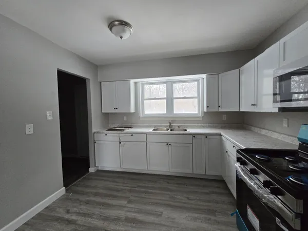 $1,550 | 1044 Hobart Street, Gary, IN 46406