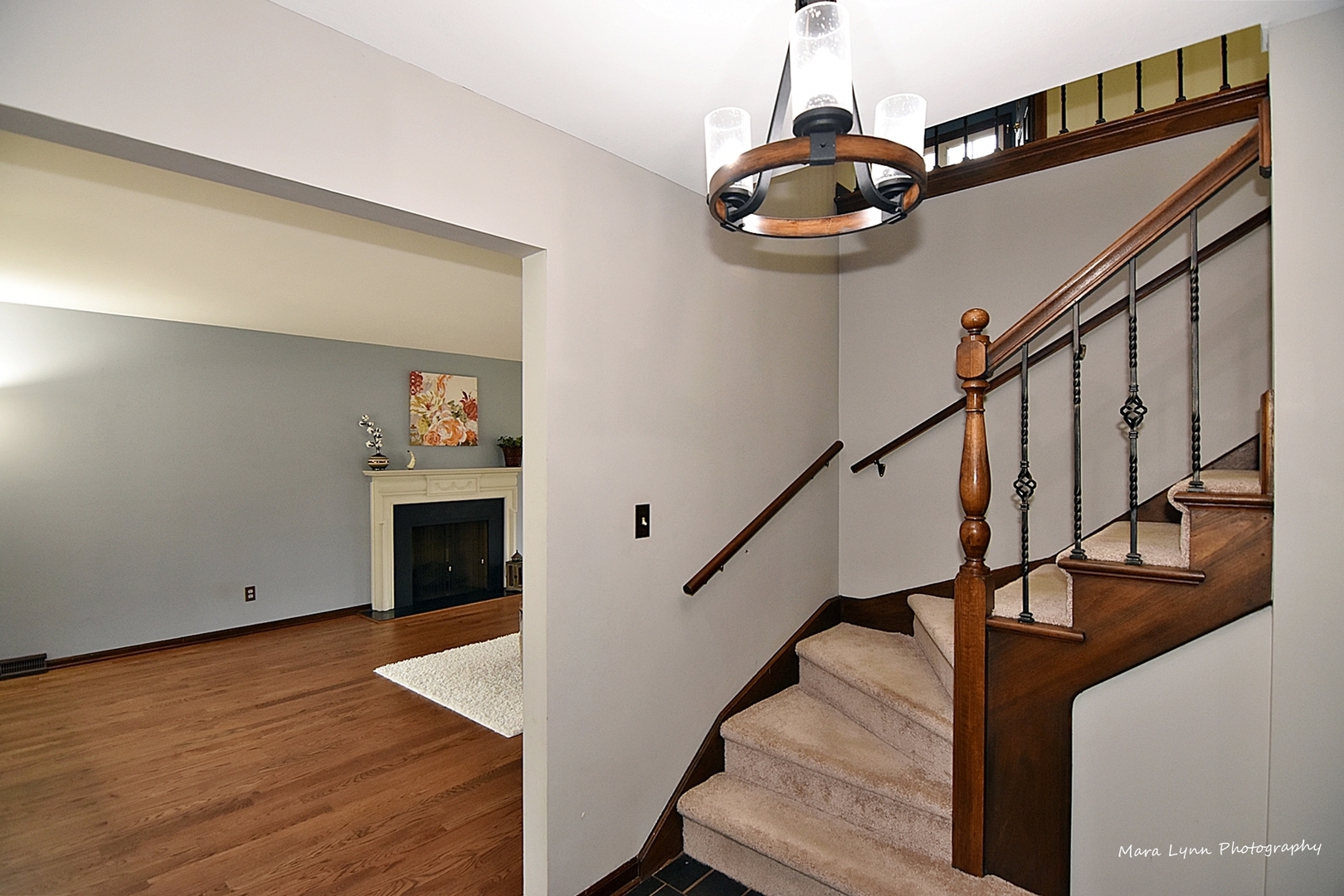 37-w473 Crane Road St. Charles, IL 60175 - Photo 4 of 37 a view of entryway and hall with wooden floor