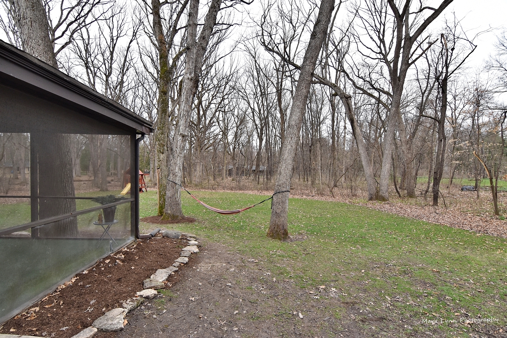 37-w473 Crane Road St. Charles, IL 60175 - Photo 33 of 37 a view of a backyard