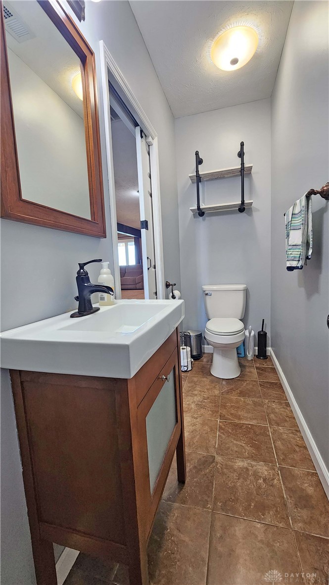 855 Quarry Road Jamestown, OH 45335 - Photo 17 of 84