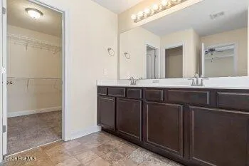 $2,100 | 614 Carat Court, Jacksonville, NC 28546