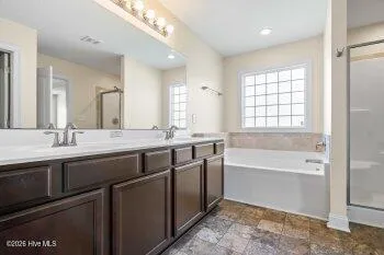 $2,100 | 614 Carat Court, Jacksonville, NC 28546