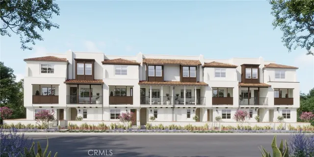 $789,990 | 304 East Whittier Boulevard, La Habra, CA 90631