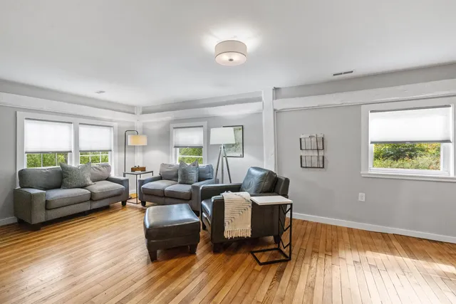 $3,499 | 31 Water Street, Unit 1, Bradford, NH 03221