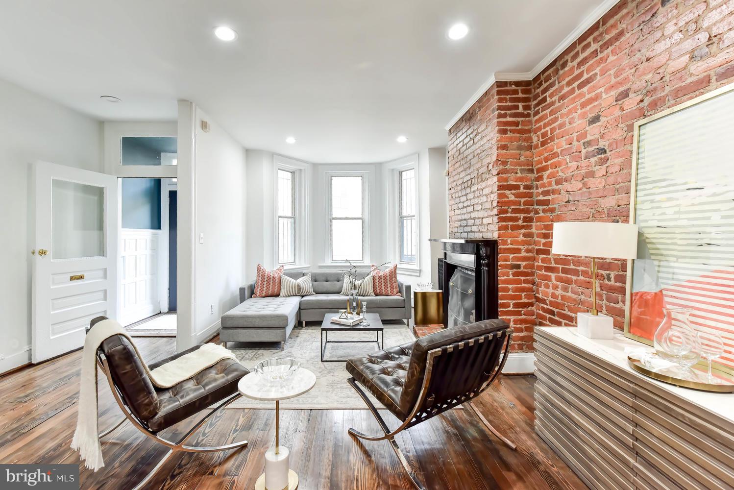 1504 Columbia Road Northwest Washington, DC 20009 - Photo 2 of 32 Living Area