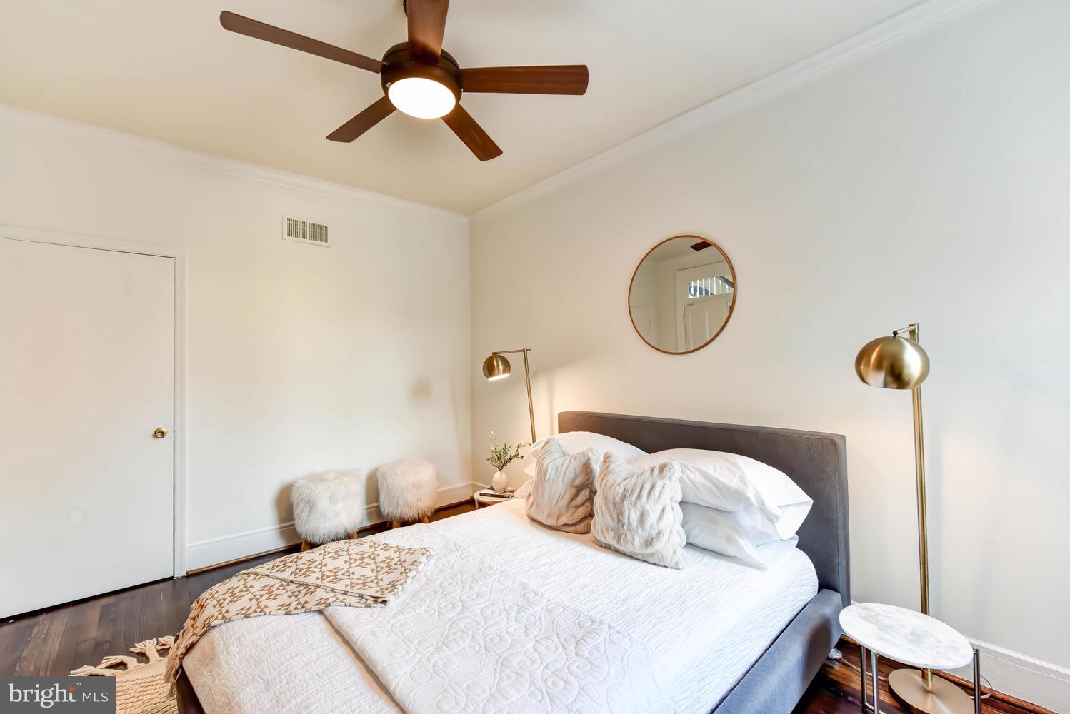 1504 Columbia Road Northwest Washington, DC 20009 - Photo 15 of 32 Bedroom