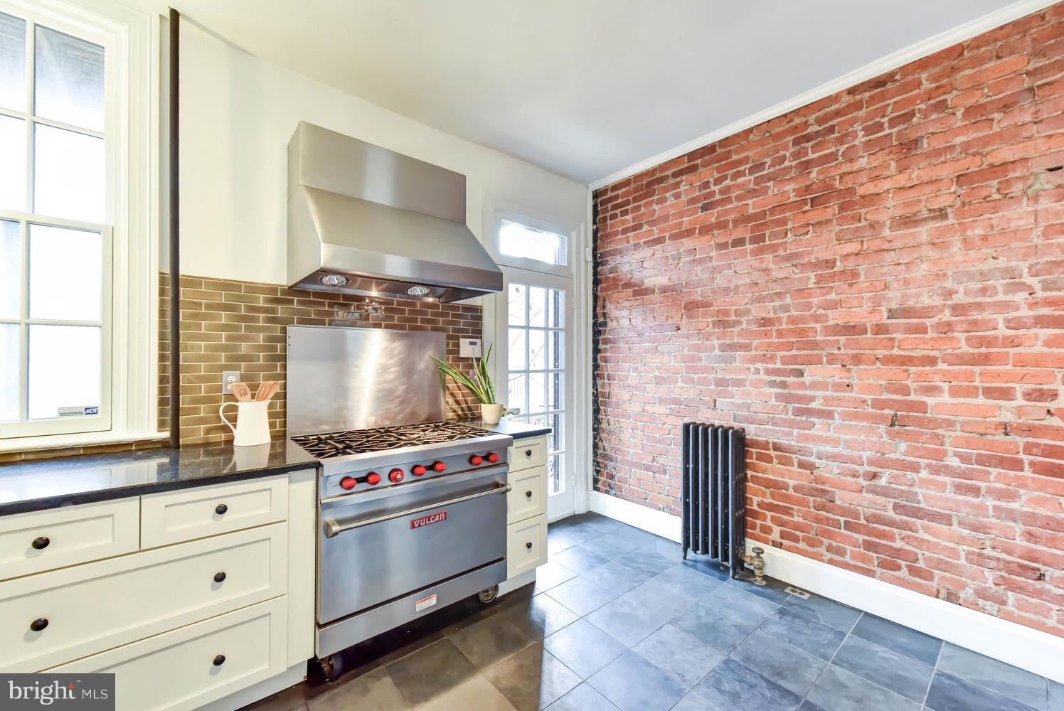 1504 Columbia Road Northwest Washington, DC 20009 - Photo 21 of 32 Kitchen