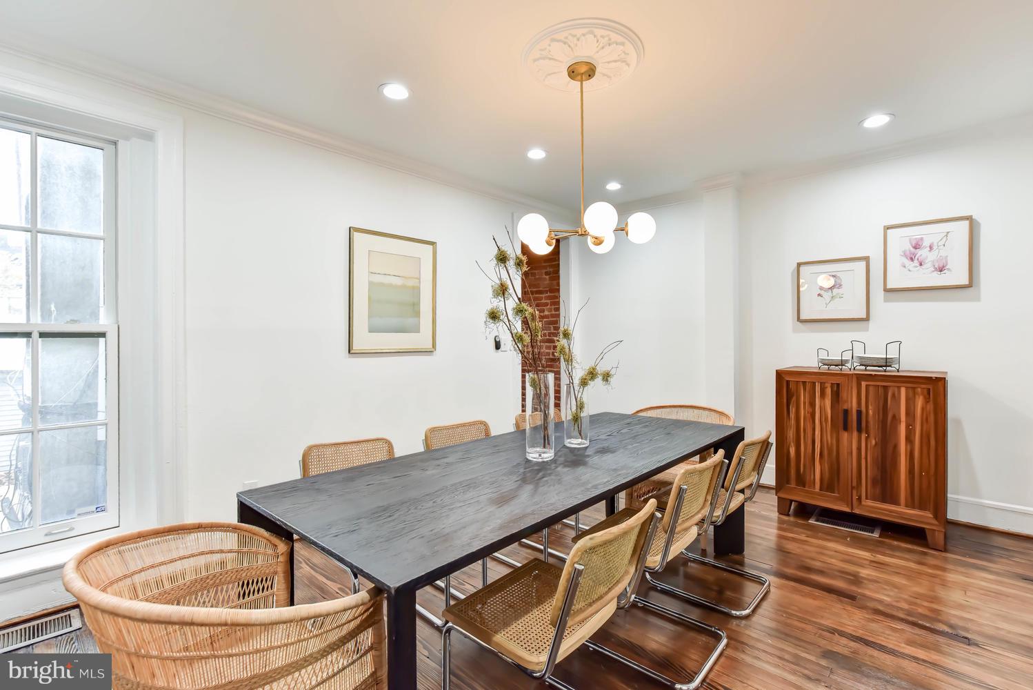 1504 Columbia Road Northwest Washington, DC 20009 - Photo 27 of 32 Dining Area