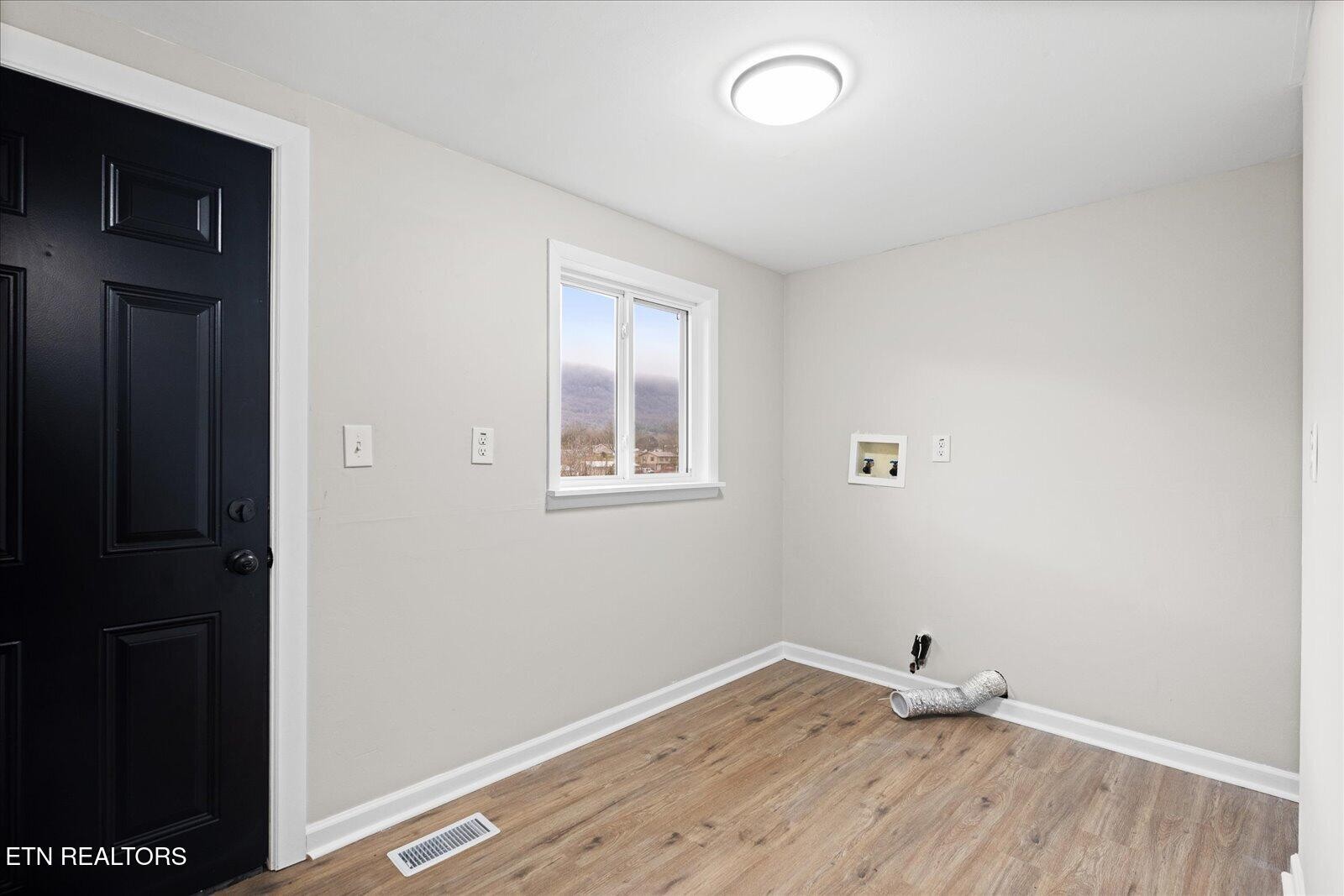 925 North Maple Whitwell, TN 37397 - Photo 15 of 20