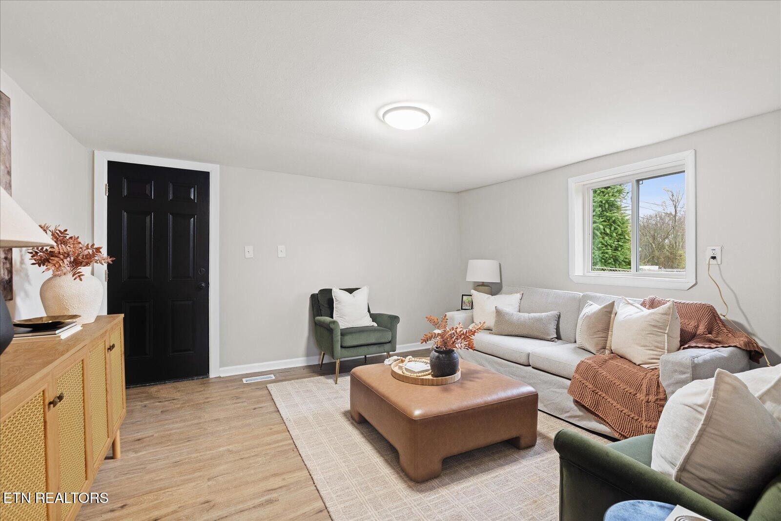 925 North Maple Whitwell, TN 37397 - Photo 3 of 20