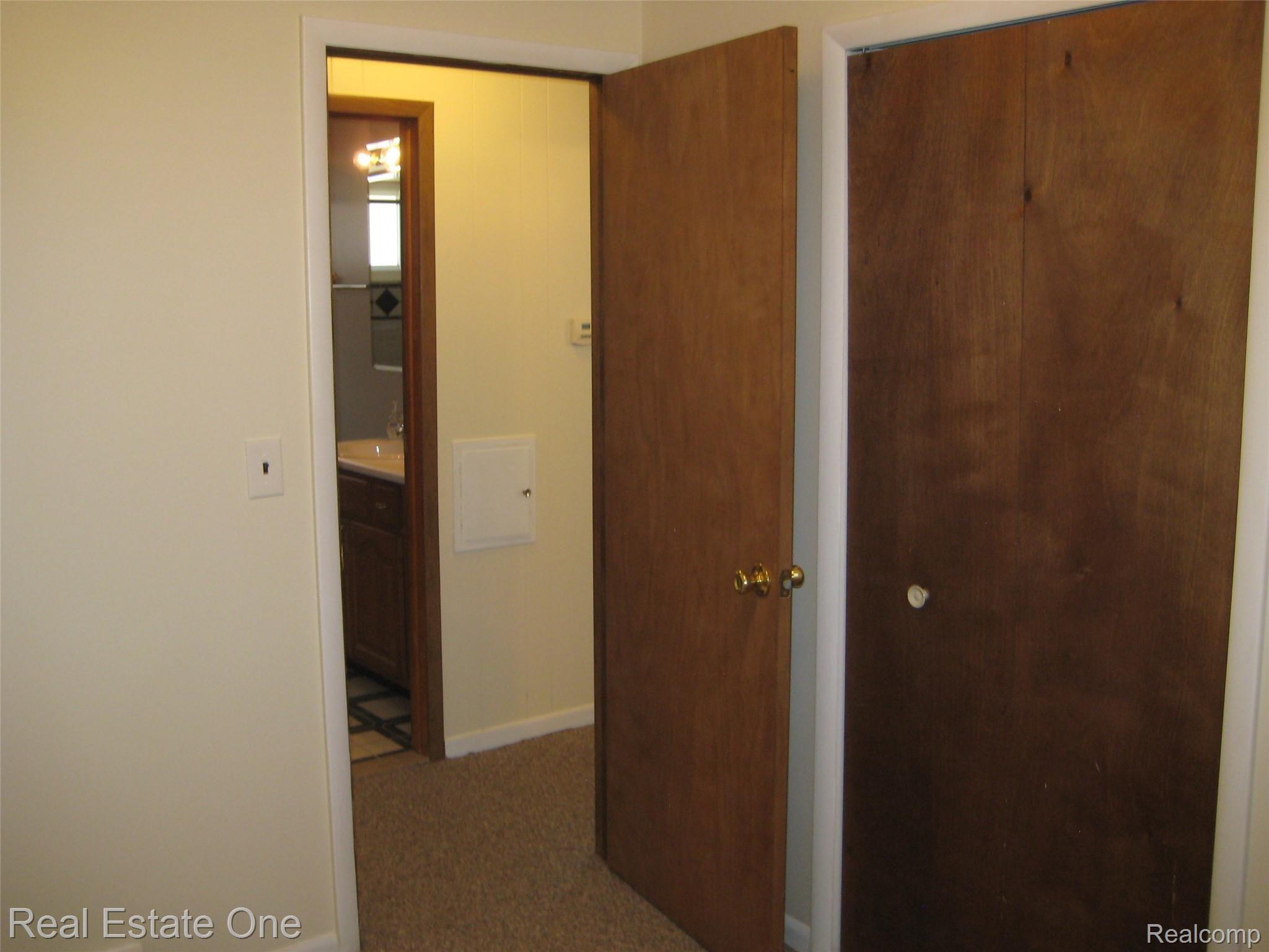18641 Reed Street Melvindale, MI 48122 - Photo 13 of 20 IMG_3157.JPG