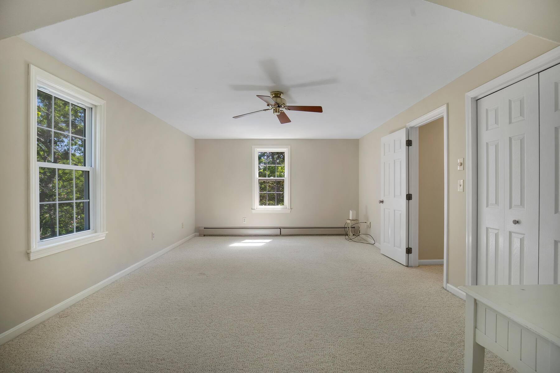 29 Carleton Drive Mashpee, MA 02649 - Photo 19 of 32 19 Second Floor Bedroom