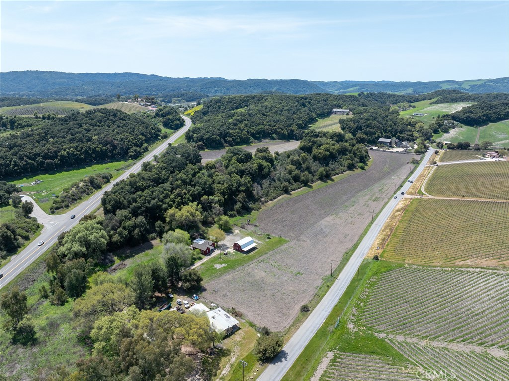 2925 Oakdale Road Paso Robles, CA 93446 - Photo 32 of 48